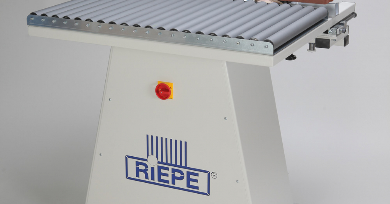Riepe then launched The Polisher – a stand-alone system for smaller manufacturers