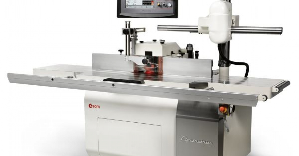 SCM’s Ti 5 spindle moulder with electro-spindle