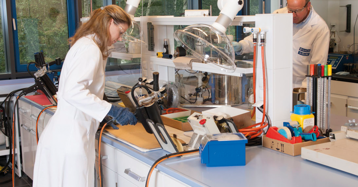 An extensive suite of product development and testing laboratories features in the academy