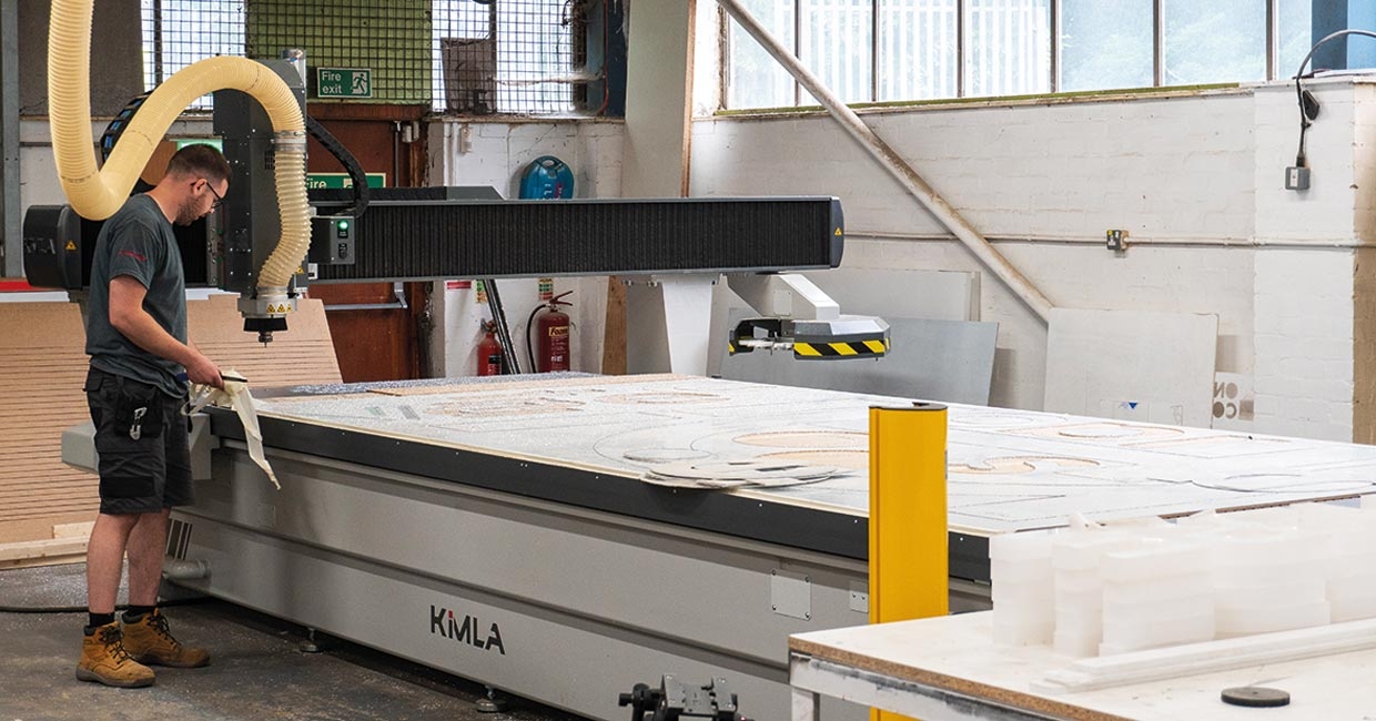 Kimla  replaces three CNC routers at GeeTee Signs