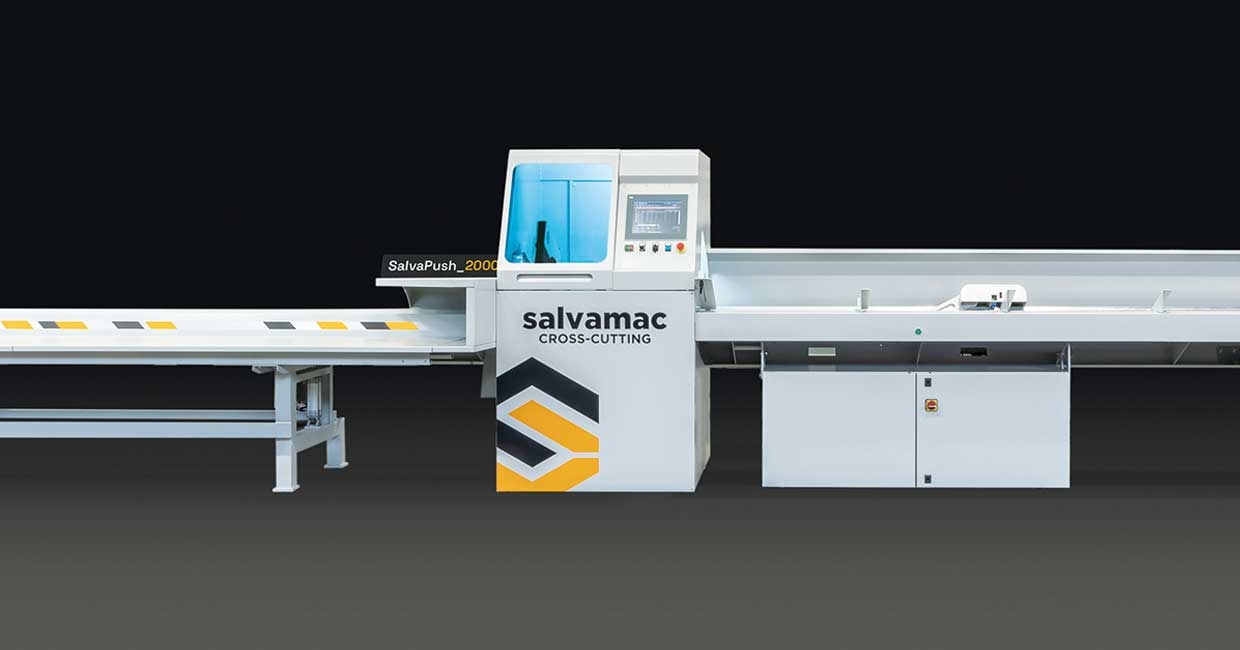 The Salvapush 2000 NC-controlled automatic optimising cross-cut saw with integrated computer and SALVA-OPTIM software