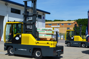 Customised handling solutions and new Combilift 4WSL at W14