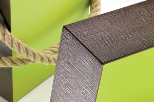 New from Ostermann: textile embossing – now also for uni-coloured edging