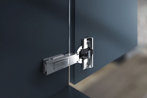 Save time with Titus T-type hinges