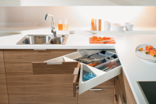 Take up for Blum's Tandembox antaro offer very strong