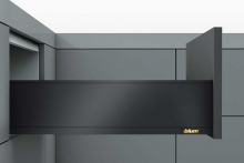 Blum launches new Carbon Black colour for LEGRABOX